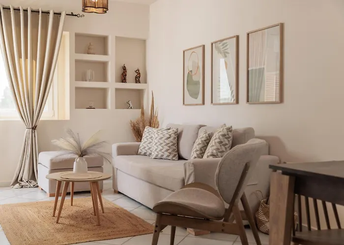 Petradia * Agia Anna (Naxos)